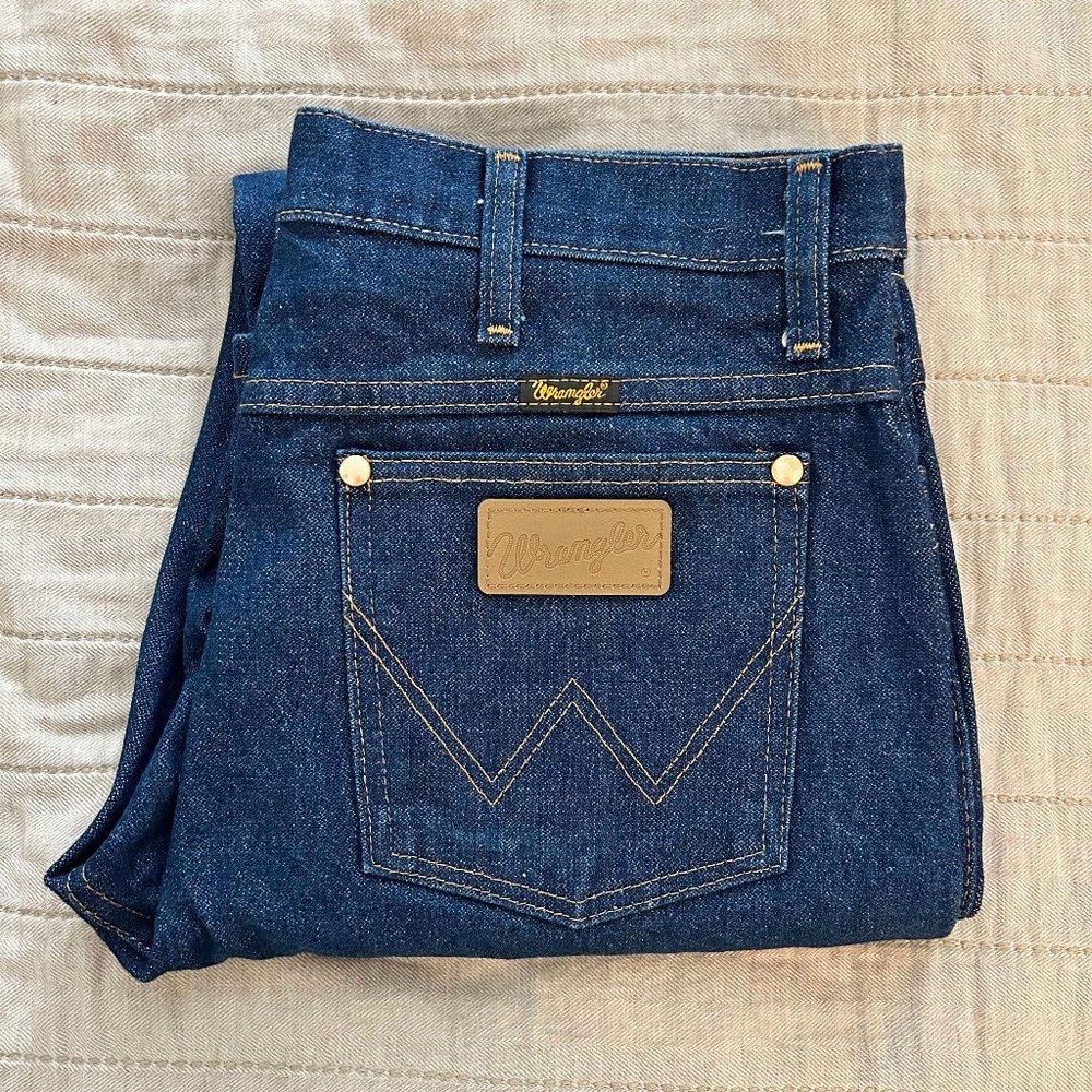 WRANGLER ® COWBOY CUT ® RIGID SLIM FIT JEAN IN RIGID INDIGO